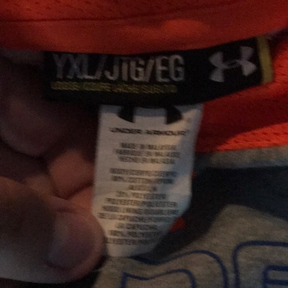 Grey and orange under armour hoodie - Picture 3 of 3